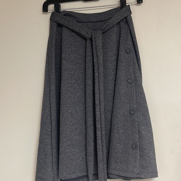 NWOT KIDICHIC full skirts for girls with belt size 14 - Picture 3 of 4